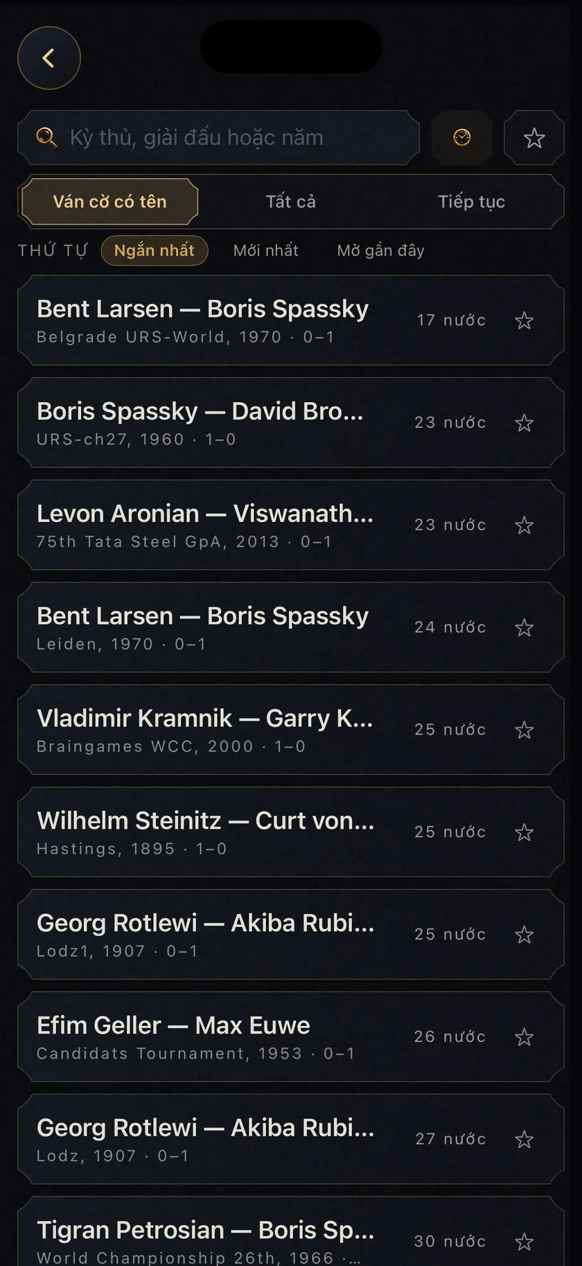 Chín trăm ván cờ đáng xem.